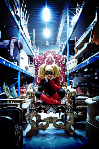 Illustration for article titled Gotham Overrun with Leather, Latex, and Itchy Plants